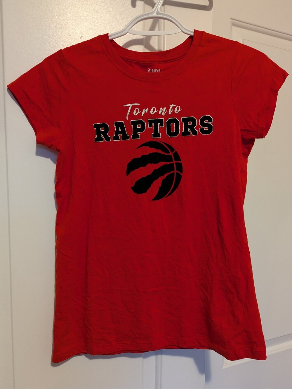 NBA Toronto Raptors Red Tee with Black Graphic Girls Size XL